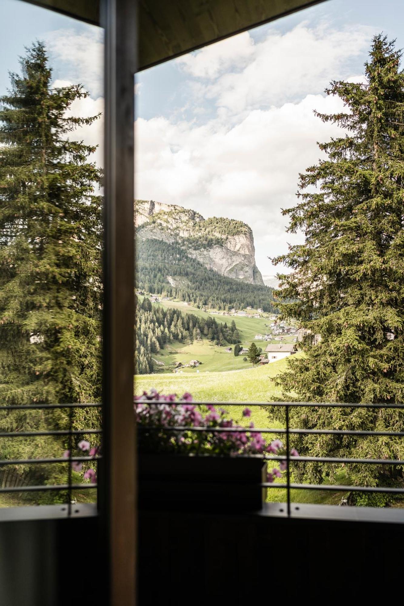 Hotel Belaval Selva di Val Gardena Ngoại thất bức ảnh